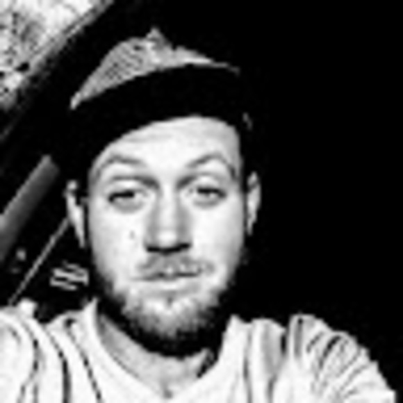 Meet your Posher, Aaron - Picture 1 of 1